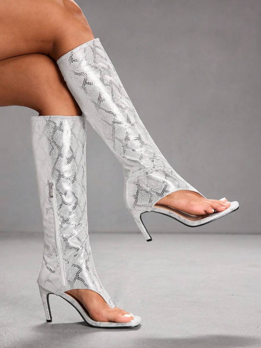 CUCCOO SZL 女士蛇纹图案时尚过膝高跟靴 - 銀色 - 查看 1