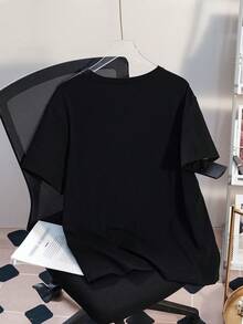 FRIENDS X SHEIN Plus Size Summer Letter Print Round Neck Short Sleeve T-Shirt Suitable For Going Out - Black - View 2