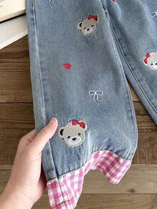 LMoss Kids 女童可爱小熊刺绣蝴蝶点缀蓝色牛仔布和红白格子下摆宽松裤 - 淺色水洗藍 - 查看 4