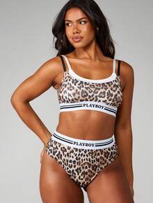 Missguided x Playboy Bộ áo ngực họa tiết da báo và quần lót cạp cao có dây chun tương phản màu trắng và chi tiết logo - Nhiều màu - Xem 6