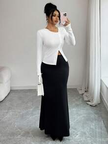 Modelyn Bộ 2 áo dài tay xẻ tà màu tương phản thanh lịch dành cho nữ và chân váy - Đen và trắng - Xem 6