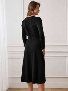 Medorina Vestido elegante de mujer con cuello en V, manga larga y cintura ceñida - Negro - Ver 6