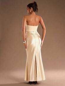 Glamine 春夏新款性感银灰色金色亮片单肩上衣，扭结镂空金属扣修身派对衬衫，优雅女士上衣，适合情人节约会、日常聚会等场合 - 杏色 - 查看 2