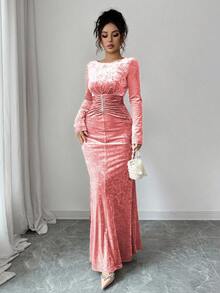 Elenzga Đầm midi bodycon nhung viền bèo nhún lãng mạn thanh lịch, cổ tròn tay dài - Bụi hồng - Xem 3