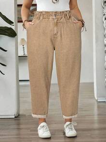 SHEIN CURVE+ Plus Size Women Ruffled Waist Pocket Tapered Casual Jeans