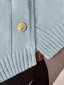 GlowEve 女士蓝色毛衣，新款秋冬金属纽扣不对称开襟开衫，百搭通勤风格 - 藍色 - 查看 6