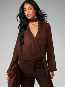 MISSGUIDED 雪纺高领镂空衬衫，垂褶前襟，长袖半透明上衣，秋冬晚装正式场合穿着 - 棕色 - 查看 1