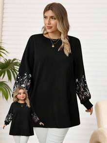 Rosumi 大码女式宽松圆领刺绣袖口T恤，感恩节女士T恤，黑色刺绣T恤，秋冬款，2025新款 - 黑色 - 查看 1