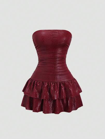 Sweetra 新款女士冬季酒红色鳄鱼纹PU弹力连衣裙，适合通勤、休闲、性感街头风、派对、夜店穿着，蛋糕裙摆无肩带腰部褶皱迷你连衣裙