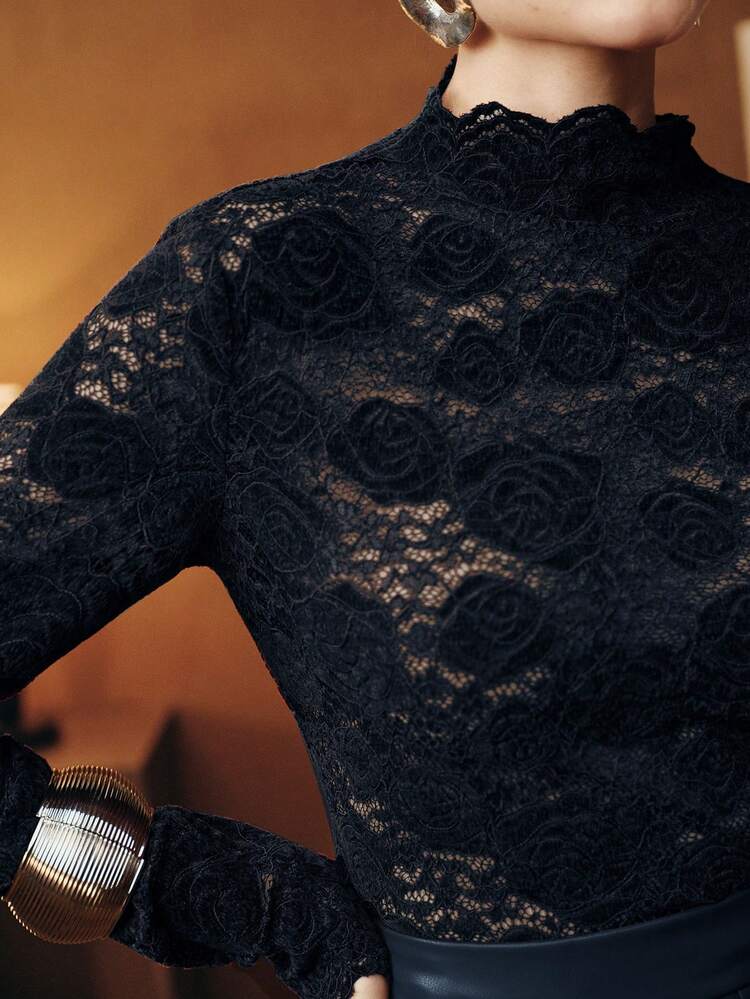 Top décontracté pour femmes avec volants en dentelle rose ajourée, bleu marine. T-shirt col montant ajusté, convient pour l'hiver, le printemps, le Nouvel An, Noël, la Saint-Valentin, le travail, Thanksgiving, les festivals, les fêtes, les mariages. Chic, élégant, formel.