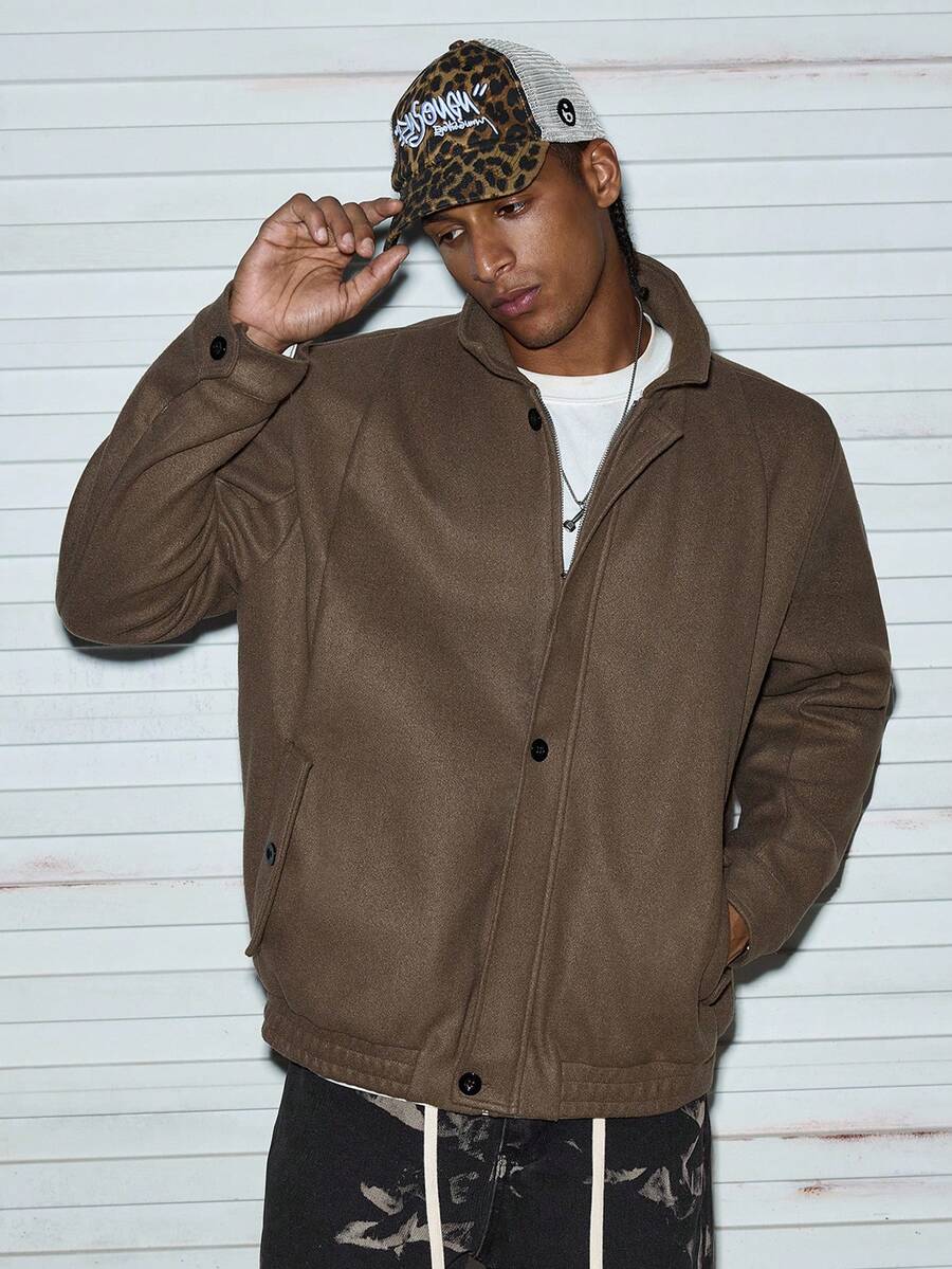 Modcrash 男士高品质重磅翻领羊毛混纺短款夹克，美式复古休闲时尚轻便防风外套，适合春、秋、冬春夏三季穿着，复古美式风格，男女皆宜，宽松版型夏季服装——适合日常穿着和夏季度假穿着。 - 棕色 - 查看 1