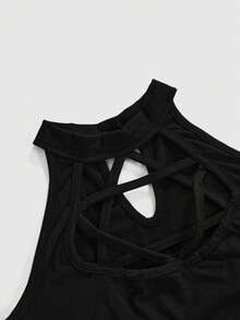 ROMWE Gothic Retro Palace Style Contrast Color Lace Trim Cross Pendant Heart Pattern Velvet Camisole Tie Strap Dress For Women - Black - View 3