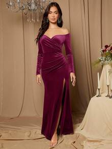 SHEIN Belle Burgundy Red Off Shoulder Split Thigh Velvet Bridesmaid Dress - Red Violet - View 5