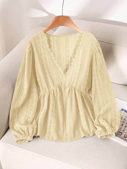 CosyJoli Women's Plus Size V-Neck Long Sleeve Cinched Waist Textured Brown Long Sleeve T-Shirt, Casual & Versatile Everyday Wear