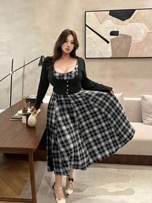 Vibekara Bộ 2 món áo khoác kaki phong cách Mỹ cổ điển và váy kẻ caro dành cho nữ - Đen và trắng - Xem 5
