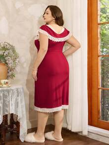 Côtesoire Plus Size French Romantic Lace Off-Shoulder A-Line Nightgown - Rose Red - View 2