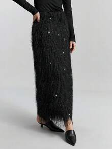Ontre Women's Black Tassel Sparkly Special Fabric, A Must-Have Party Skirt For Parties And Banquets. Modern Urban Casual Fashion Business Casual Women's Office Wear Low-Key Old Money Style Effortless Temperament High-End Urban Commuting High-Quality Airport Women's Wear - Black - View 1