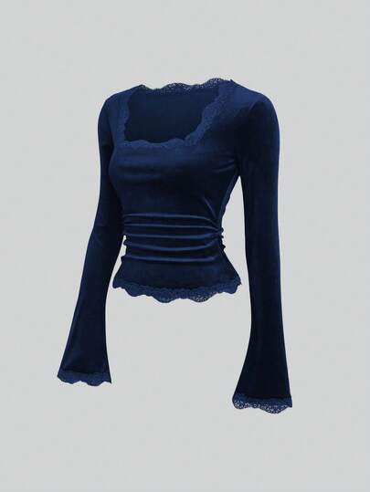 Sweetra Mångsidig T-shirt med spetskrage och utsvängd ärm i fransk vintagestil för kvinnor