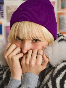 Y2Kool 1pc Unisex Solid Color Knitted Hat, Y2K Style Outdoor Warm Beanie, Casual All-Match Winter Ski Cap Suitable For Daily Commute - Knitted Hat - View 2