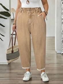 SHEIN CURVE+ Plus Size Women Ruffled Waist Pocket Tapered Casual Jeans