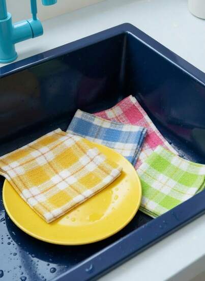 Joivida 1 Pc Home Use Dish Cloths, Kitchen Napkins, Set Of Four, For Home & Kitchen, Multi-Color,Christmas, Valentine's Day