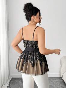 Elenzga 大码优雅女士黑色网纱裸色衬里蕾丝印花吊带背心，荷叶边下摆，适合返校、毕业典礼、情人节、音乐节、母亲节、万圣节、感恩节、复活节、国庆节、舞会、约会之夜、婚礼季、户外活动等场合。 - 黑色 - 查看 6