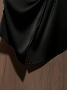 GlowEve 女式领褶蝴蝶结前系带无袖衬衫 - 黑色 - 查看 6