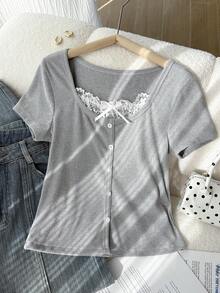 1-Piece Teen Girls Elegant Y2K Aesthetic Ribbed Knit Short-Sleeve Top With White Lace Trim, Button Front Details, Breathable Fitted Fabric And Multi-Scene Styling For Casual Daily Wear, School And Weekend Outings