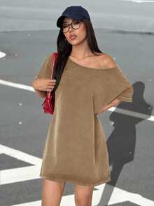 SHEIN EZwear Robe t-shirt ample au col asymétrique et style vintage délavé, style western festival de musique, pour l'été