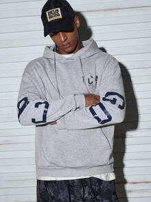 Modcrash 男士英文标语及图案印花连帽衫，保暖内衬，秋冬款 - 灰色 - 查看 5