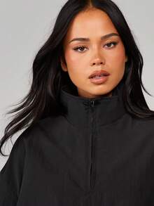 MISSGUIDED Glänsande vindjacka för kvinnor, dragkedja fram, höftlång jacka, elastiska muddar, höstvinterytterkläder - Svart - Visa 5