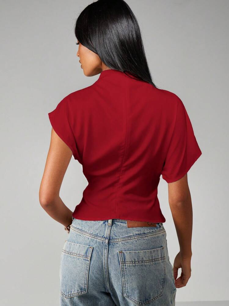 MISSGUIDED Top de Tricô com Gola Alta Relaxada de Manga Curta com Detalhe de Cintura Franzida para Uso Casual Diário