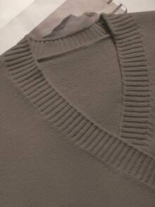 GlowEve 女士蓝色毛衣，新款秋冬金属纽扣不对称开襟羊毛衫，百搭通勤风格 - 深灰色 - 查看 3