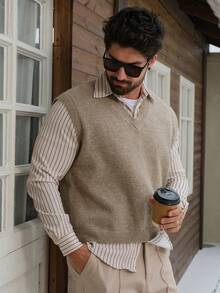 DAZY Men's Solid Color V-Neck Knit Vest, Autumn/Winter - Khaki - View 1