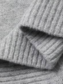 Vivie Lora Women's Loose 3D Floral Decor Sweater - Light Grey - View 8