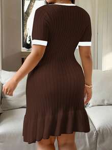 Vionelle 大码女式复古针织短袖金属纽扣腰部荷叶边下摆紧身连衣裙，优雅、时尚、百搭 - 巧克力棕 - 查看 2