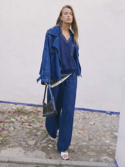 Nöista These Wide-Leg Dark-Wash Jeans Are A Chic Staple For Spring Break Outfits Outfits , Everyday Wear. Their Elegant Silhouette Offers A Polished Look Perfect For Work Or Casual Days. A Timeless Pair Of -Inspiredred Dark Denim Pants That Pair Effortlessly With Sweaters , Jackets For The Season.