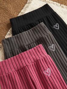 Genkimix Kids Bộ 3 quần legging cho bé gái tuổi teen - Màu đen, xám, hồng, thêu hình trái tim, quần legging gân sọc, cạp cao, dày dặn, ấm áp, co giãn, vải dệt dọc, họa tiết trái tim nhỏ, ngọt ngào, tối giản, cần thiết cho mùa thu đông, kỳ nghỉ, lớp lót bên trong cho bé gái tuổi teen. - Nhiều màu - Xem 4