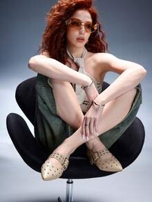 CUCCOO GRLICON Women's Casual Flat Shoes With Metal Decor, Minimalist Design