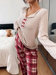 SHEIN 两件套女士睡衣套装：罗纹V领上衣和蓬松格子长裤，秋季家居服套装，睡衣，冬季居家服，舒适保暖 - 杏色 - 查看 3