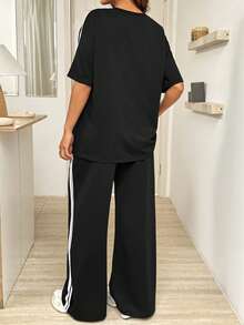 SHEIN 两件套孕妇条纹圆领短袖T恤和可调节腰围休闲裤套装 - 黑色 - 查看 2