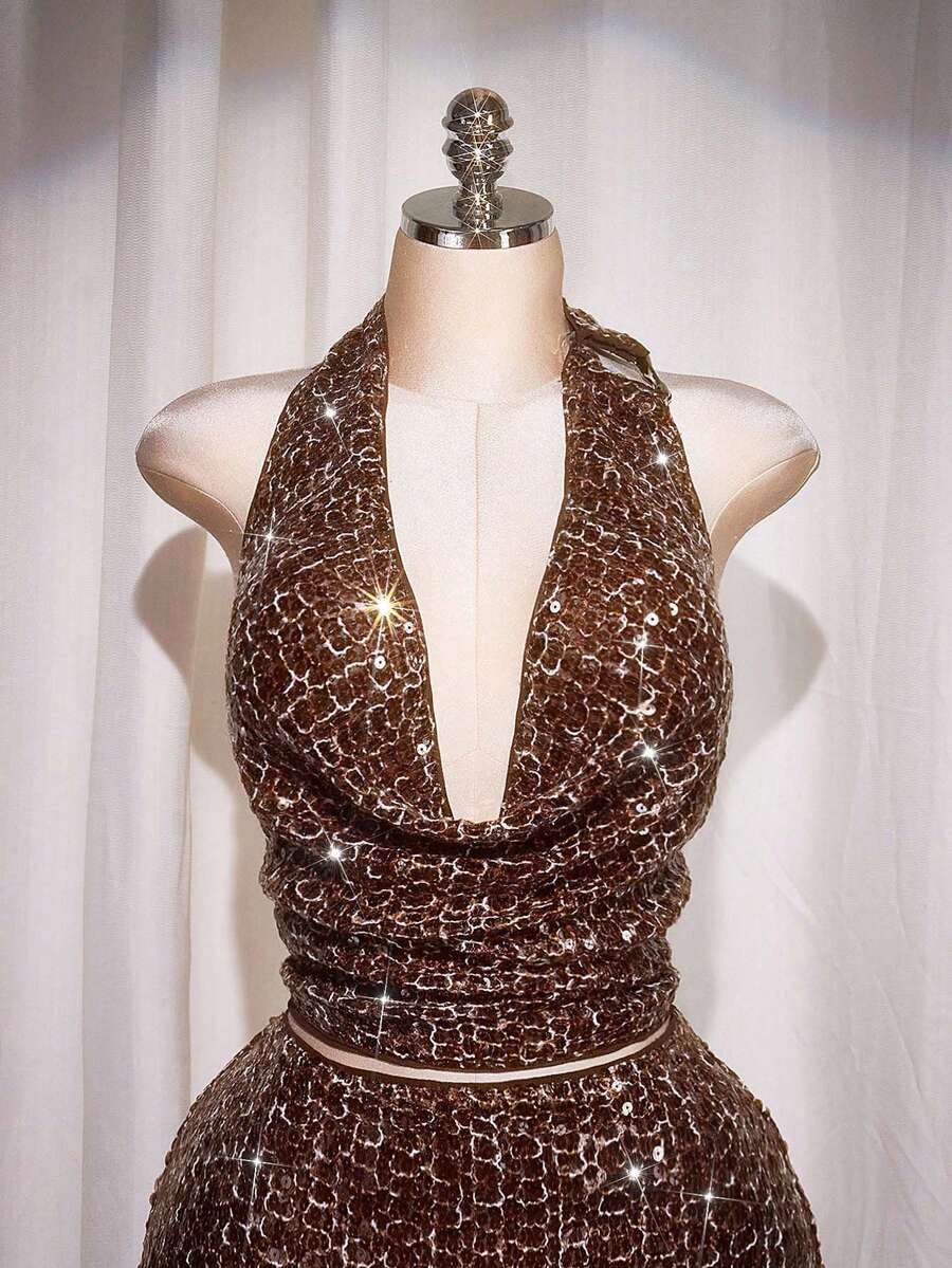 SHEIN ICON Plus Size Burgundy Sequin Halter Backless Blouse, Suitable For Party, Sexy Sequin Party Top Elegant Women's Blouses - Burgundy - View 1