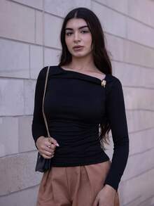Andrea Bello Women's Fashionable Commuter Solid Color Asymmetric Collar Metal Decor T-Shirt Fall Cloth For Women - Black - View 1