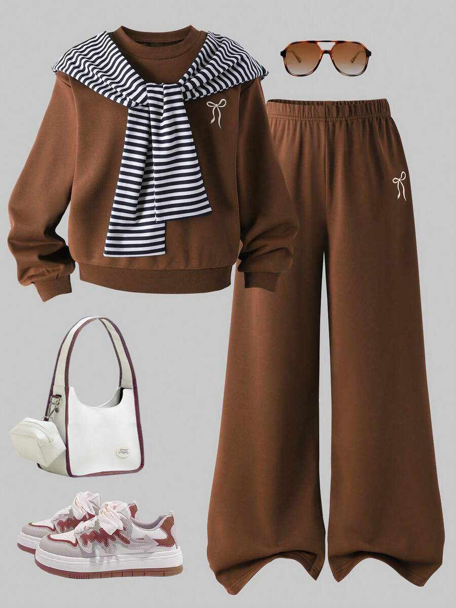 Sparklyn 3件套/儿童套装：大童纯色刺绣宽松圆领上衣+格子条纹披肩+配套休闲运动裤 - 咖啡棕 - 查看 1