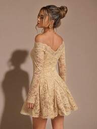 SHEIN BAE Vestido mini ajustado de encaje negro con hombros descubiertos, vestido de encaje de manga larga sexy y elegante para mujer, vestido de encaje negro, elegante vestido negro corto