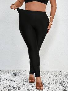 SHEIN CURVE+ Summer Beach Plus-Size Solid Slim Swim Trunks, Surfing Shorts, Extra-Large Black Swim Trunks, Suitable For Seaside Vacations - Black - View 3