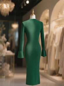 SHEIN Clasi 柔软优雅休闲圆领罗纹喇叭袖针织连衣裙，金属纽扣开衩，秋冬 - 綠色 - 查看 2