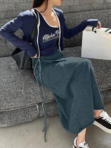 DAZY 女士休闲水洗抽绳裹身牛仔A字裙，返校季牛仔裙 - 中等水洗藍 - 查看 6