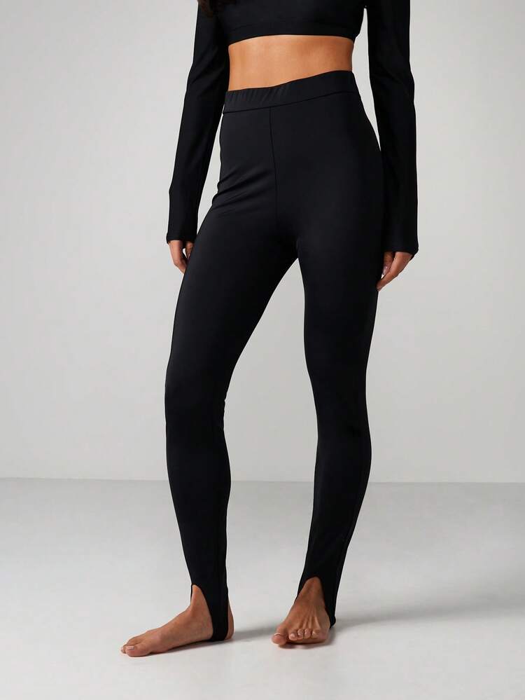 MISSGUIDED Mallas de cintura alta con trabillas para los pies, pantalones de yoga de longitud completa, elásticos y cómodos para uso diario casual y actividades