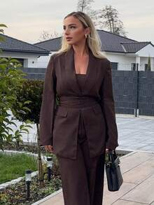 Jeta Ari 3 件套女士棕色披肩领西装套装，女士休闲通勤百搭西装套装，适合办公室、通勤、郊游、宽松休闲西装套装秋季女士办公室西装棕色西装女式 3 件套西装套装优雅女士西装套装 - 棕色 - 查看 6